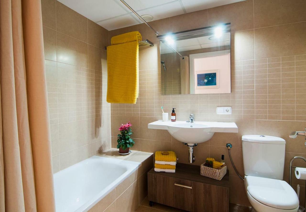 Apartamentos Vida Almería Buitenkant foto